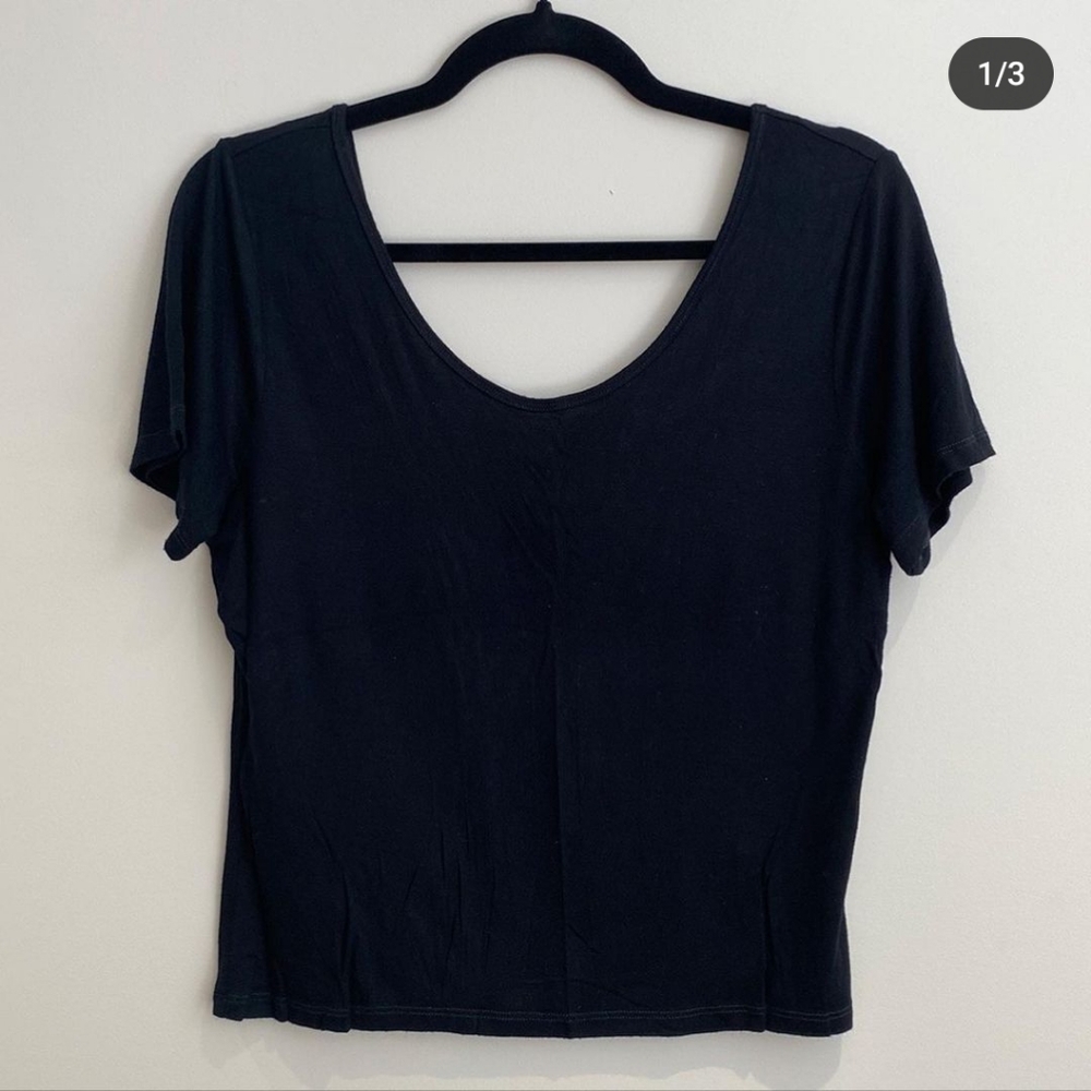 2/$15 ✨Aeropostale Fitted Scoop Neck Tee